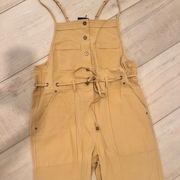 Stitch and Feather Utility look jumpsuit size small - Picture 4 of 6